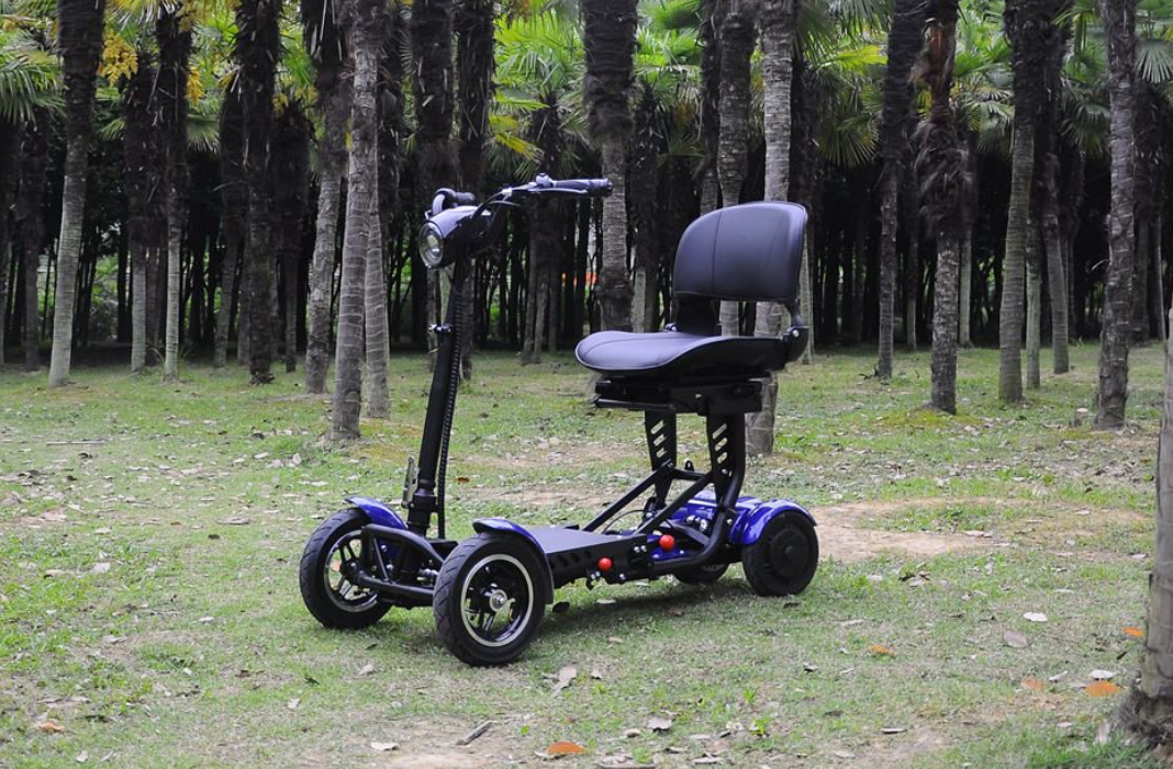 Golf Electric Scooter: A Nimble Companion on the Green